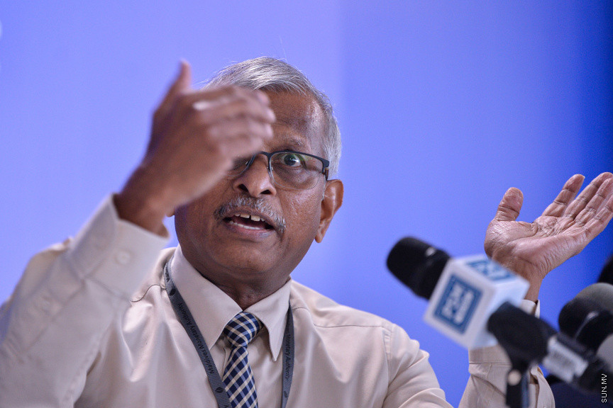 އޮގަސްޓް 22، 2021: އެމްއެމްއޭގެ ފަރާތުން، އެމްއެމްއޭގެ ގަވަރުނަރު ނޫސްވެރިންނަށް މައުލޫމާތު ދެއްވުމަށް ބޭއްވި ނޫސްވެރިންގެ ބައްދަލުވުމުގެ ތެރެއިން -- ސަން ފޮޓޯ/ ފަޔާޒު މޫސާ