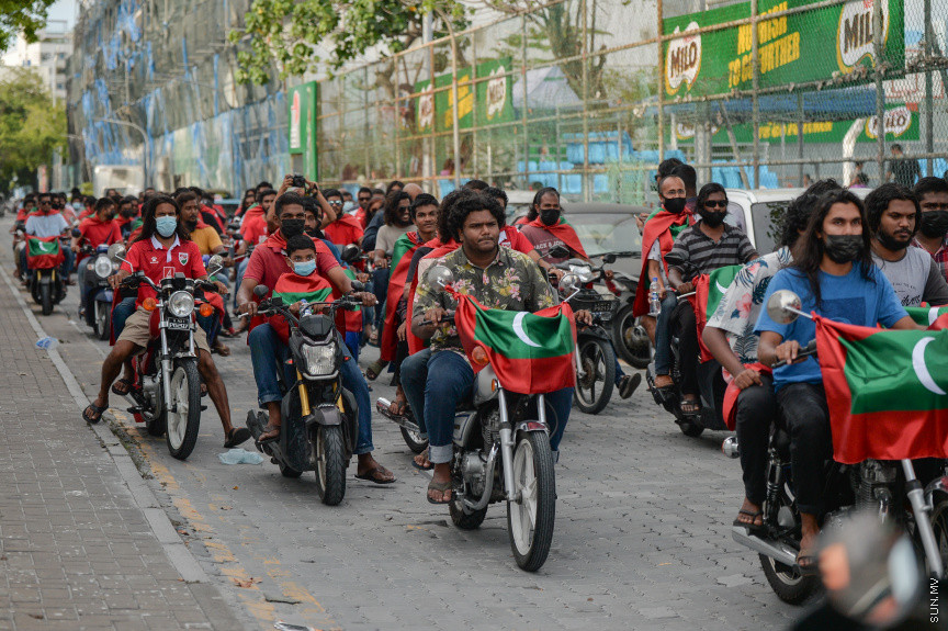 09/30/2021 - "ޒުވާނުން ގައުމީ ޓީމާއެކު" ގެ ނަމުގައި މިއަދު ހަވީރު މާލޭގައި ބޭއްވި ސައިކަލް ބުރުގެ ތެރެއިން --- ސަން ފޮޓޯ// އަހުމަދު އައިމަން އަލީ