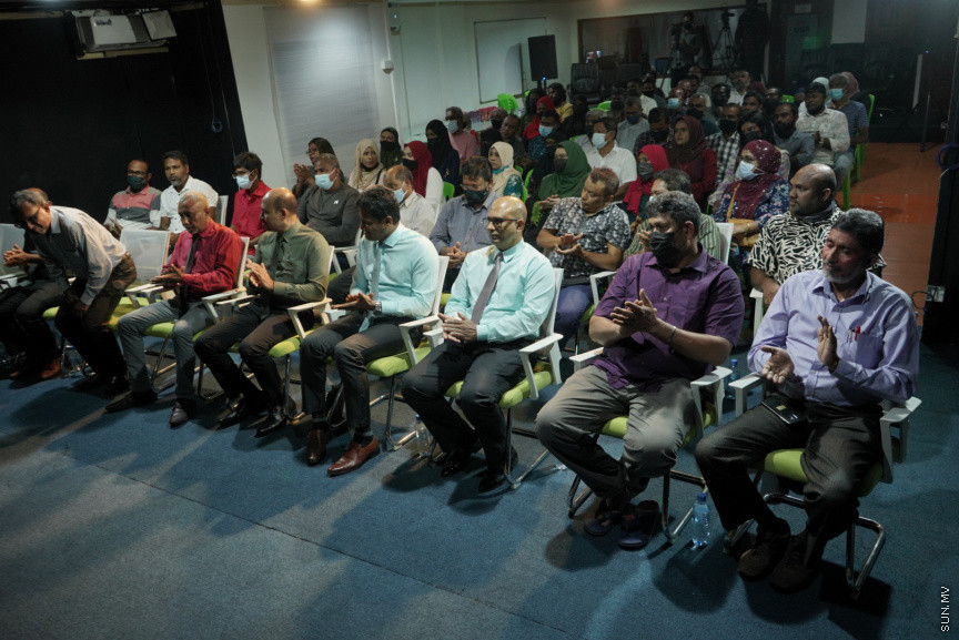 ނަސްރުގެ ދުވަސް ފާހަގަކުރުމަށް ޑީއެންއޭއިން ބޭއްވި ޖަލްސާގެ ތެރެއިން --- ސަން ފޮޓޯ/ މުހައްމަދު ހައްޔާން
