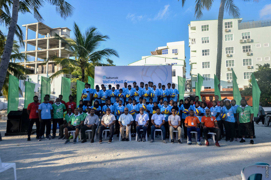 ހުޅުމާލޭ ވޮލީ ކޭމްޕް ހުޅުވުމުގެ ރަސްމިއްޔާތުގެ ތެރެއިން --- ސަން ފޮޓޯ/އަހުމަދު އައިމަން އަލީ