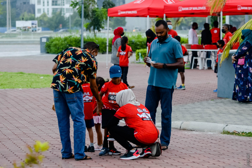 ބީއެމްއެލް ވާއު ޓީއެފްޖީ ކިޑްޒް ރަން 2020 ގެ ތެރެއިން -- ސަން ފޮޓޯ/ ނާއިލް ހުސައިން