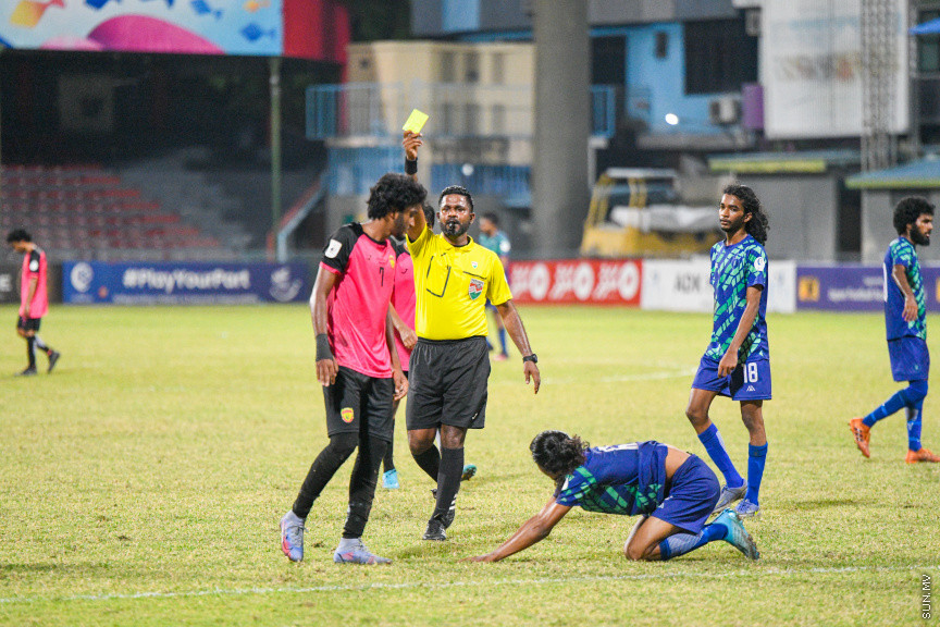 ޔޫތު ޗެމްޕިއަންޝިޕް 21/2022 - ސެމީ ފައިނަލް - ޔުނައިޓެޑް ވިކްޓަރީއާއި ސުޕަ ޔުނައިޓެޑް ސްޕޯޓްސް ބައްދަލުކުރި މެޗުގެ ތެރެއިން -- ސަން ފޮޓޮ/ މުހައްމަދު ހައްޔާން