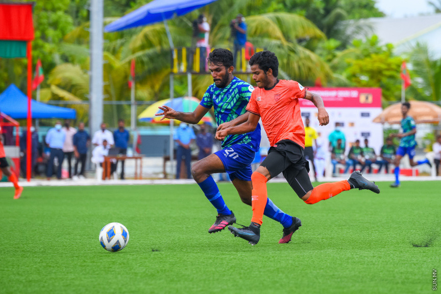 ޔޫތު ޗެމްޕިއަންޝިޕް 21/2022 ގެ ޗެމްޕިއަންކަން އީގަލްސްއިން ހޯދުން.   އީގަލްސް މި މެޗު ކާމިޔާބުކުރީ  1 - 0 ގެ ނަތީޖާ އަކުން ސުޕަ ޔުނައިޓެޑް ސްޕޯޓްސް ބަލިކޮށްގެން -- ސަން ފޮޓޯ/ މުހައްމަދު ހައްޔާން