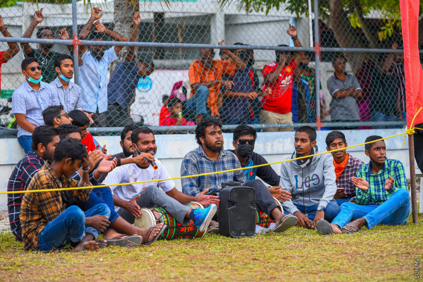 ޔޫތު ޗެމްޕިއަންޝިޕް 21/2022 ގެ ޗެމްޕިއަންކަން އީގަލްސްއިން ހޯދުން.   އީގަލްސް މި މެޗު ކާމިޔާބުކުރީ  1 - 0 ގެ ނަތީޖާ އަކުން ސުޕަ ޔުނައިޓެޑް ސްޕޯޓްސް ބަލިކޮށްގެން -- ސަން ފޮޓޯ/ މުހައްމަދު ހައްޔާން