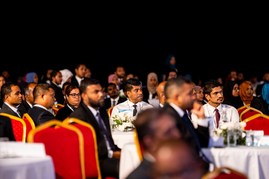 އެކައުންޓެންޓުންގެ ފޯރަމް ހުޅުވުމުގެ ރަސްމިއްޔާތުގެ ތެރެއިން --- ފޮޓޯ/ ޝުއައިބު މުޙައްމަދު