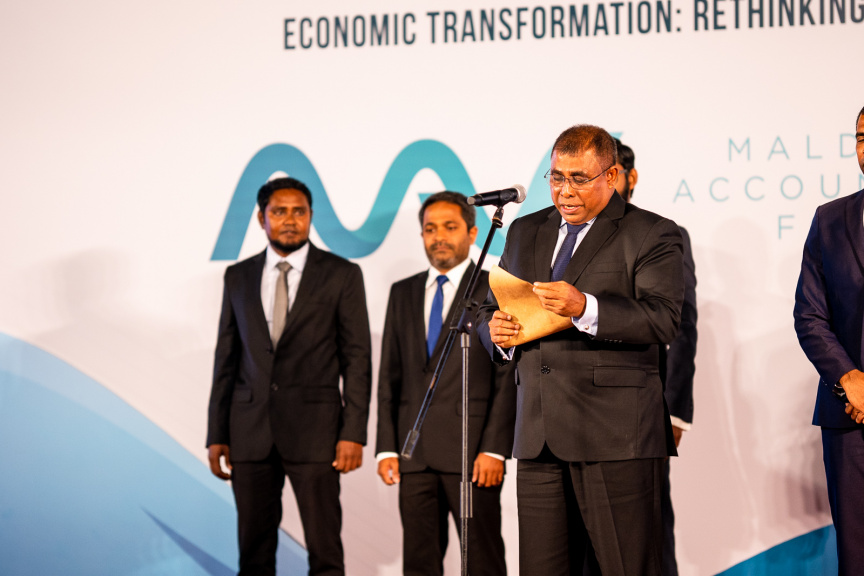 އެކައުންޓިން ފޯރަމް ހުޅުވުމުގެ ރަސްމިއްޔާތު ޝަރަފުވެރިކޮށްދެއްވީ ޓޫރިޒަމް މިނިސްޓަރު ޑރ. އަބްދުﷲ މައުސޫމް --- ފޮޓޯ/ ޝުއައިބު މުޙައްމަދު