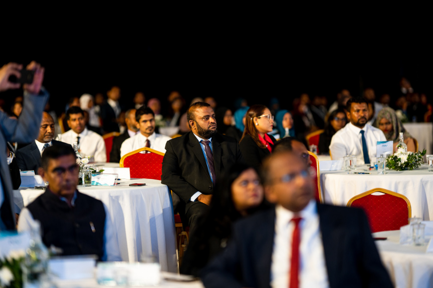 އެކައުންޓެންޓުންގެ ފޯރަމް ހުޅުވުމުގެ ރަސްމިއްޔާތުގެ ތެރެއިން --- ފޮޓޯ/ ޝުއައިބު މުޙައްމަދު