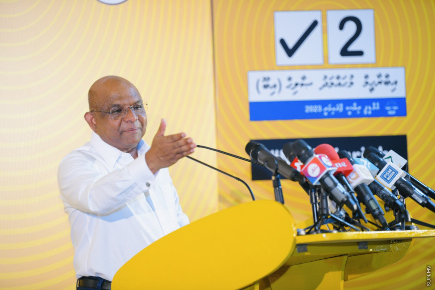 ރައީސް އިބްރާހީމް މުހައްމަދު ޞާލިހުގެ ކެމްޕެއިން ޖަލްސާގެ ތެރެއިން --- ސަންފޮޓޯ/ ނާއިލް ހުސައިން 