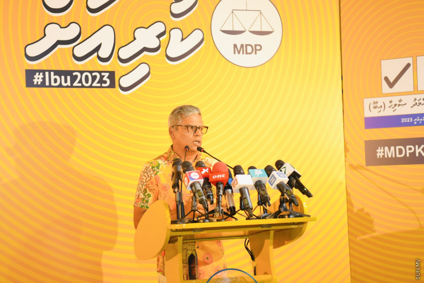 ރައީސް އިބްރާހީމް މުހައްމަދު ޞާލިހުގެ ކެމްޕެއިން ޖަލްސާގެ ތެރެއިން --- ސަންފޮޓޯ/ ނާއިލް ހުސައިން 