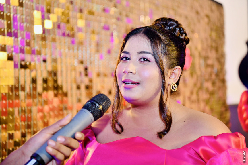 އާރް2ޒީ ޕްރޮޑަކްޝަނާއި ބައިސްކޯފު ގުޅިގެން ނެރުނު ޔާރާ ސީރީޒްގެ ރެޑް ކާޕެޓް އިވެންޓްގެ ތެރެއިން --- ސަން ފޮޓޯ/ މުހައްމަދު ނާއިލް ހުސައިން