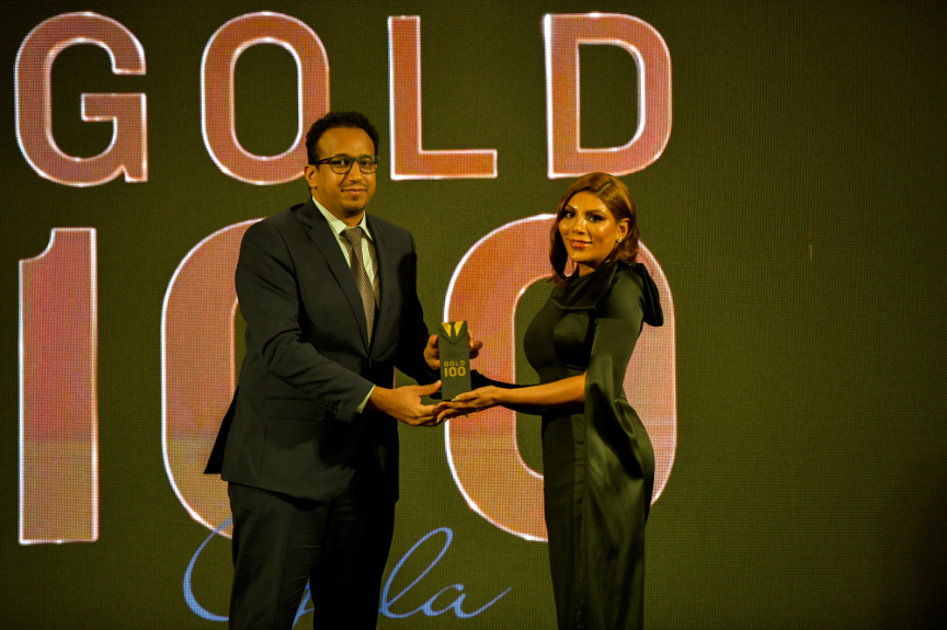 ކޯޕަރޭޓް މޯލްޑިވްސް - ގޯލްޑް 100 ގާލާ ނައިޓްގެ ތެރެއިން --- ސަން ފޮޓޯ/ އަޙްމަދު ސަދޫފް މޫސާ