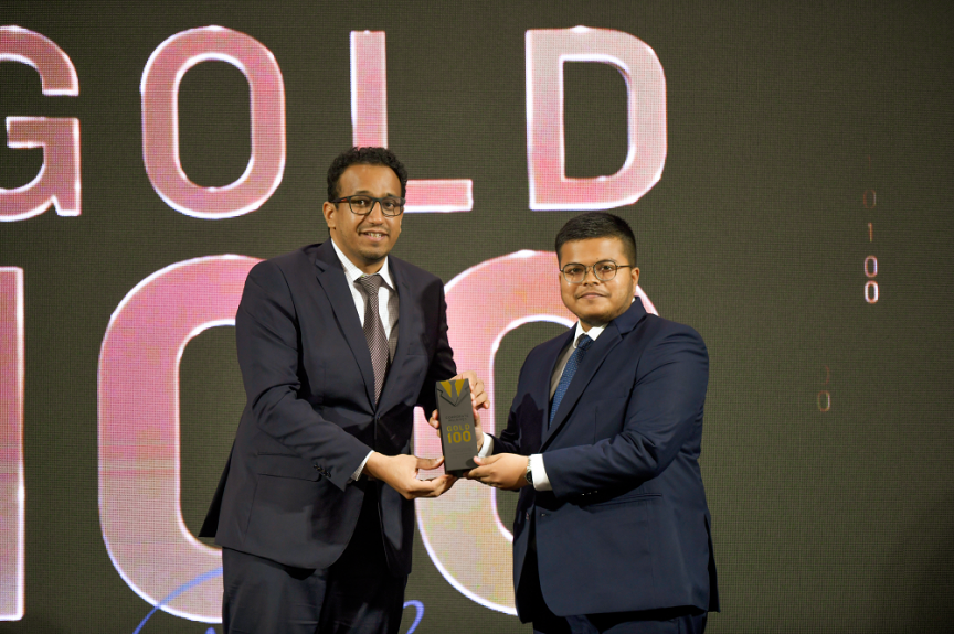 ކޯޕަރޭޓް މޯލްޑިވްސް - ގޯލްޑް 100 ގާލާ ނައިޓްގެ ތެރެއިން --- ސަން ފޮޓޯ/ އަޙްމަދު ސަދޫފް މޫސާ