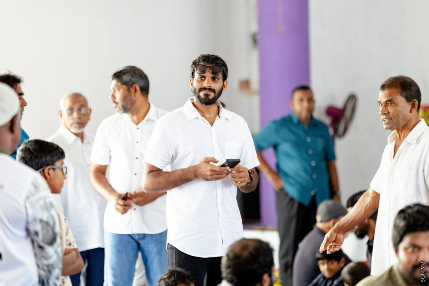 މި ރަށުގެ ޒުވާނުންނާއި އިސްރަށްވެހިން ވަނީ މި ޖާފަތުގައި ބައިވެރިވެފައި -- ފޮޓޯ: ނާޝިތު ރަޝީދު