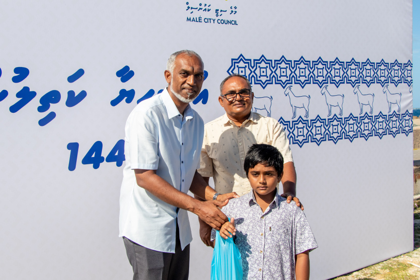 މާލޭ ސިޓީ ކައުންސިލުން އުޟުހިއްޔާ ކަތިލުން --- ފޮޓޯ/ މާލޭ ސިޓީ ކައުންސިލް