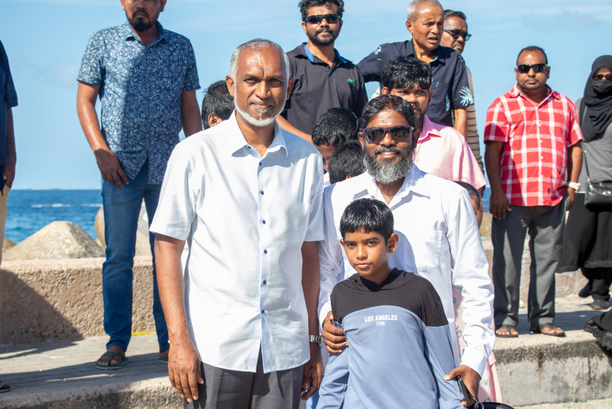 މާލޭ ސިޓީ ކައުންސިލުން އުޟުހިއްޔާ ކަތިލުން --- ފޮޓޯ/ މާލޭ ސިޓީ ކައުންސިލް