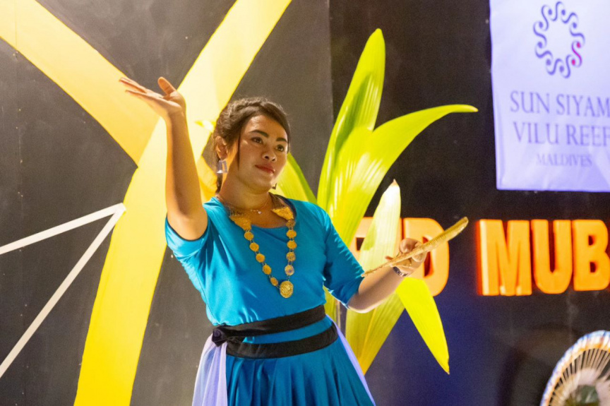 ސަން ސިޔާމް ވިލުރީފްގައި އަޟުހާ އީދު ފާހަގަކުރުމަށް ކުރިއަށްގެންދިޔަ ހަރަކާތްތަކުގެ ތެރެއިން --- ސަން ފޮޓޯ