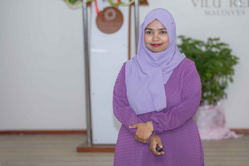 ދުނިޔޭގެ ޒުވާނުންގެ ދުވަސް ފާހަގަކުރަން ސަން ސިޔާމް ވިލުރީފުގައި ބޭއްވި ހަރަކާތްތަކުގެ ތެރެއިން -- ސަން ފޮޓޯ