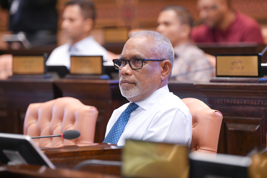 ޕީއެންސީގެ ޗެއާޕާސަން އަދި ފޮނަދޫ ދާއިރާގެ އިންތިޚާބީ މެންބަރު އަބްދުއްރަހީމް އަބްދުﷲ (އަދުރޭ): މިފަހަރު މަޖިލީހުގެ ރައީސްކަމަށް އަބްދުއްރަހީމް ހޮވަން، މެޖޯރިޓީ އޮތް ޕީއެންސީން ވަނީ ފާސްކޮށްފައި -- ފޮޓޯ/ މަޖިލިސް