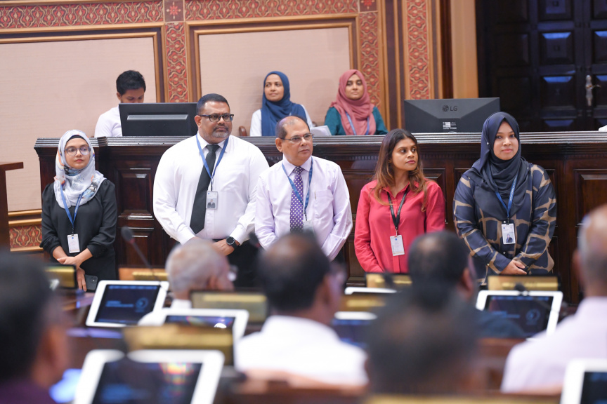 ވިހި ވަނަ މަޖިލީހުގެ މެންބަރުންނަށް ބޭއްވި ޚާއްސަ ސެޝަންގެ ތެރެއިން -- ފޮޓޯ/ މަޖިލިސް 