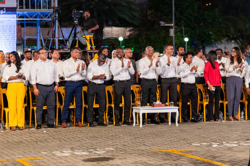 އެމްޑީޕީން 'ގާނޫނު އަސާސީގެ ދިފާއުގައި'ގެ ނަމުގައި ބޭއްވި ޖަލްސާގެ ތެރެއިން -- ސަން ފޮޓޯ/ މޫސާ ނަދީމް