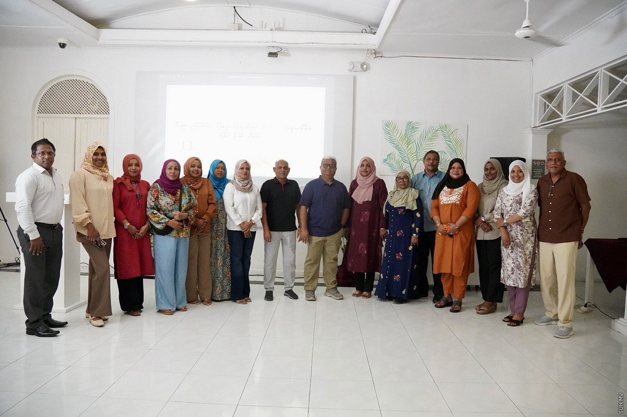 14 އޮކްޓޯބަރު 2026: އައްޑޫ ސިޓީގައި ސަން ސިޔާމް މީޑިއާގެ ބިއުރޯ އިފްތިތާހުކުރުމަށް ބޭއްވި ހަފްލާގެ ތެރެއިން -- ސަން ފޮޓޯ
